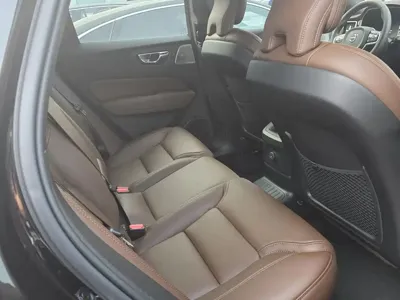 Volvo XC60 PHEV 2026, 6000 км, за 33938.6 USD - фото 13
