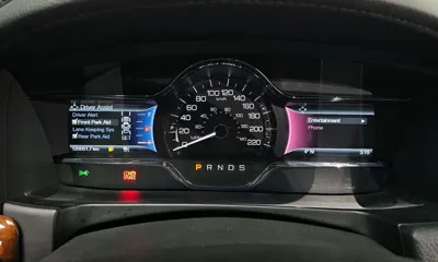Lincoln MKS 2014, 120051 км, за 2642.38 USD - фото 8