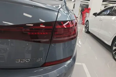 Volkswagen Passat 2022, 75600 км, за 16506 USD - фото 9
