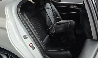 Genesis G70 2020, 108057 км, за 11487.46 USD - фото 11
