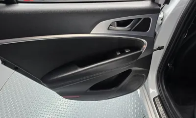 Genesis G70 2020, 108057 км, за 11487.46 USD - фото 25