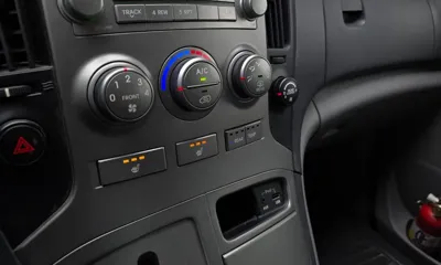 Hyundai Starex 2015, 135039 км, за 4594.98 USD - фото 15
