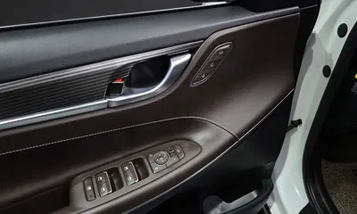 Hyundai Grandeur 2018, 99818 км, за 11265.22 USD - фото 31