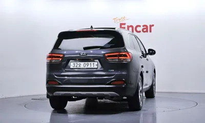 Kia Sorento 2016, 64100 км, за 8970.94 USD