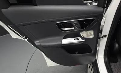 Mercedes-Benz GLC-Class 2024, 38225 км, за 38400.95 USD - фото 25