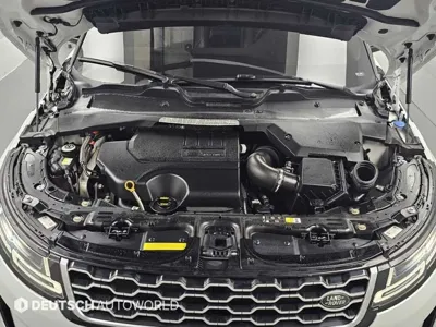 Land Rover Range Rover Evoque 2023, 50993 км, за 24222.13 USD - фото 6