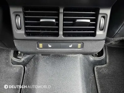 Land Rover Range Rover Evoque 2023, 50993 км, за 24222.13 USD - фото 16