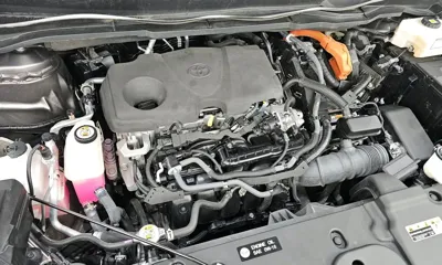 Toyota Sienna 2023, 81160 км, за 35430.43 USD - фото 6