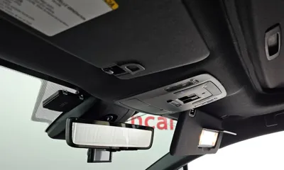 Toyota Sienna 2023, 81160 км, за 35430.43 USD - фото 17