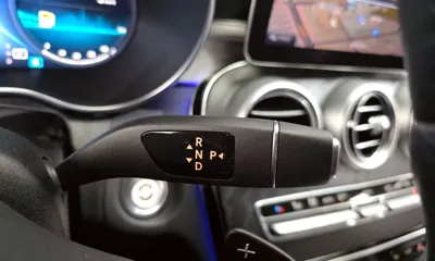 Mercedes-Benz C-Class 2021, 33757 км, за 18905.08 USD - фото 9