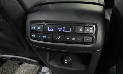 Hyundai Palisade 2019, 246299 км, за 10634.11 USD - фото 19