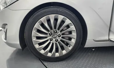Genesis EQ900 2016, 149892 км, за 10174.61 USD