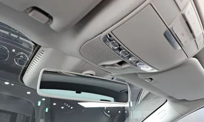 Mercedes-Benz E-Class 2019, 95113 км, за 16511.73 USD - фото 17