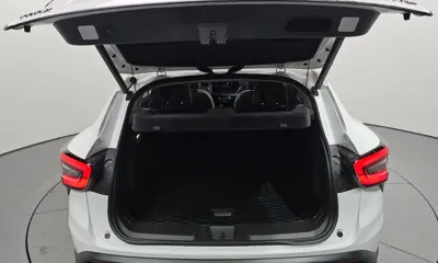 ChevroletGMDaewoo Trax 2024, 42133 км, за 17723.51 USD - фото 20