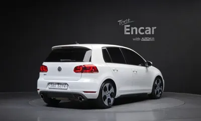 Volkswagen Golf 2013, 204315 км, за 6508.15 USD