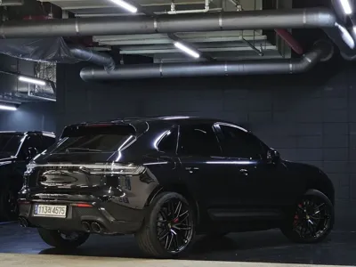 Porsche Macan 2022, 29800 км, за 61150.2 USD