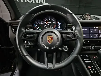 Porsche Macan 2022, 29800 км, за 60829.67 USD - фото 12