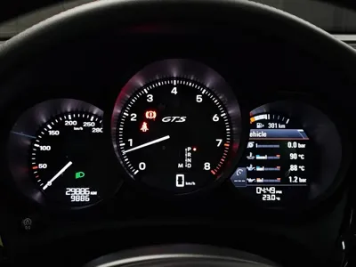 Porsche Macan 2022, 29800 км, за 60829.67 USD - фото 17