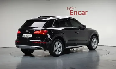Audi Q5 2020, 70557 км, за 20559.63 USD