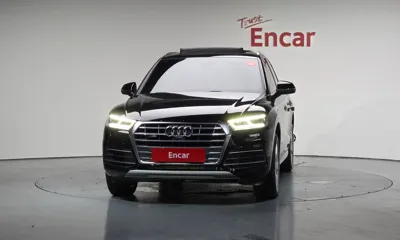 Audi Q5 2020, 70557 км, за 20559.63 USD