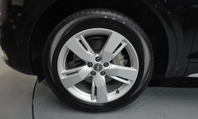 Audi Q5 2020, 70557 км, за 20559.63 USD