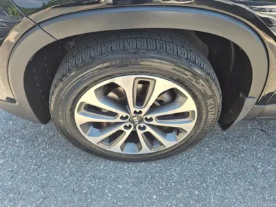 Kia Sorento 2013, 165915 км, за 4748.9 USD