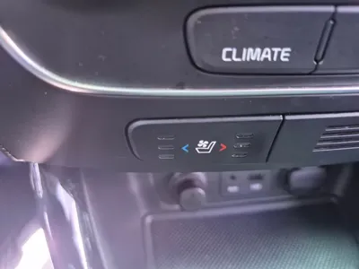 Kia Sorento 2013, 165915 км, за 4748.9 USD - фото 13