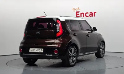 Kia Soul 2017, 156525 км, за 5219.69 USD