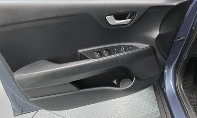 Kia Stonic 2018, 100824 км, за 5211.73 USD - фото 24