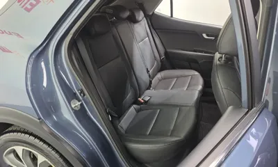 Kia Stonic 2018, 100824 км, за 5211.73 USD - фото 26