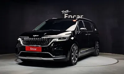Kia Canival · 2023 год
