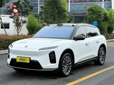 Nio ES6 · 2025 год