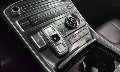Hyundai Santafe 2021, 86495 км, за 14647.92 USD - фото 9