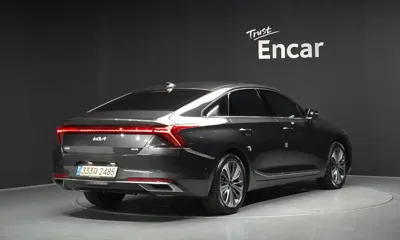 Kia K8 2023, 37930 км, за 20977.21 USD