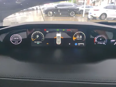 Changan UNI-V 2022, 29400 км, за 12458 USD - фото 9