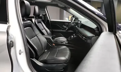 Lincoln Corsair 2021, 72479 км, за 14768.2 USD - фото 11