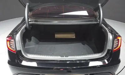 Hyundai Sonata 2023, 11367 км, за 16272.7 USD - фото 20