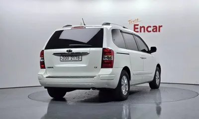 Kia Canival 2011, 158112 км, за 2317.88 USD