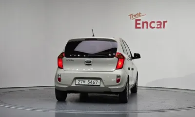 Kia Morning 2013, 46986 км, за 2822.63 USD