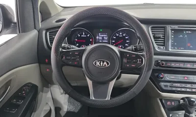 Kia Canival 2016, 115458 км, за 5382.7 USD - фото 13