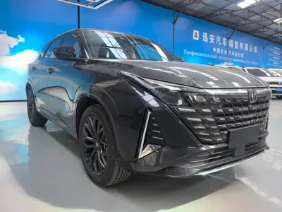 Changan UNI-Z 2026, 100 км, за 14734.25 USD