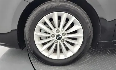 Kia K7 2016, 115415 км, за 5907.84 USD