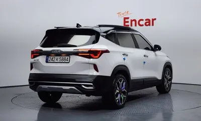 Kia Seltos 2023, 76485 км, за 13214.4 USD