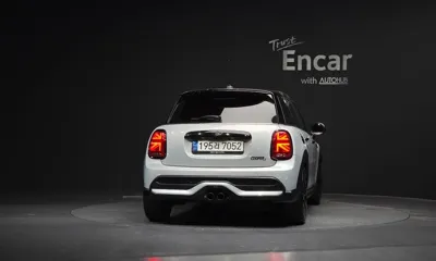 MINI Cooper 2022, 72521 км, за 15130.49 USD