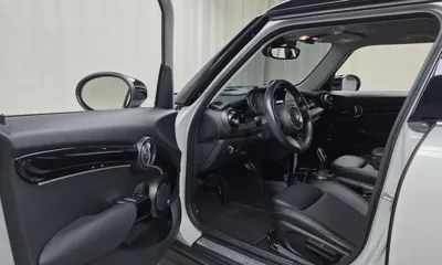 MINI Cooper 2022, 72521 км, за 15130.49 USD - фото 10