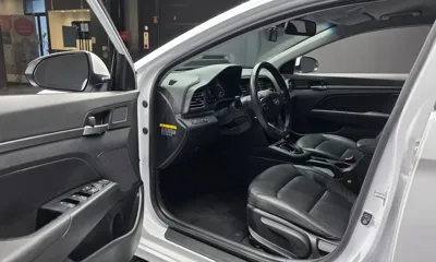 Hyundai Avante 2019, 73458 км, за 8400.07 USD - фото 10