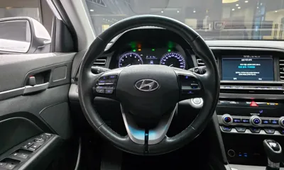 Hyundai Avante 2019, 73458 км, за 8400.07 USD - фото 14