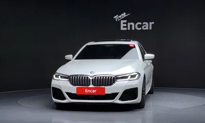 BMW 5-Series 2022, 48589 км, за 22450.31 USD