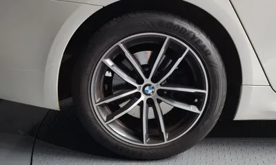 BMW 5-Series 2022, 48589 км, за 22450.31 USD
