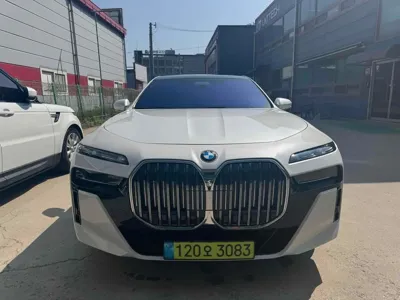 BMW 7-Series 2024, 56000 км, за 64077.6 USD